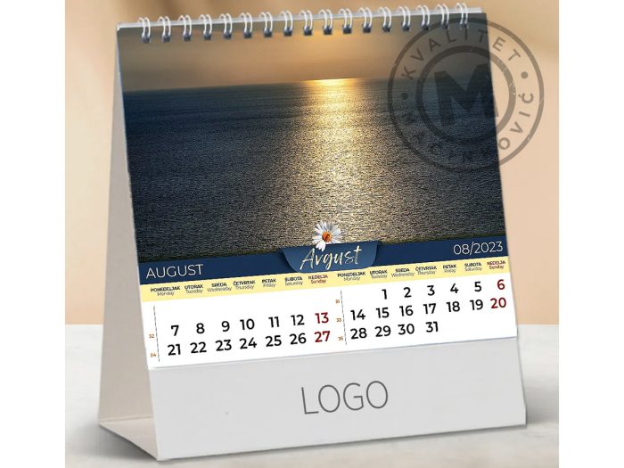 desk-calendar-nature-06-august